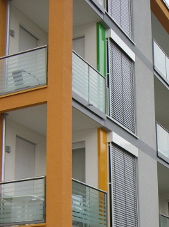 Studentenwohnheim in Karlsruhe Rintheimerstraße 84 - Balkonansicht Studentenwohnheim in Karlsruhe Rintheimerstraße 84 - Balkonansicht